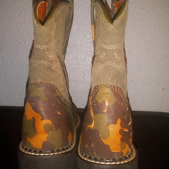 NWT Ariat fatbaby original camo size 6 western boo - Picture 2 of 5